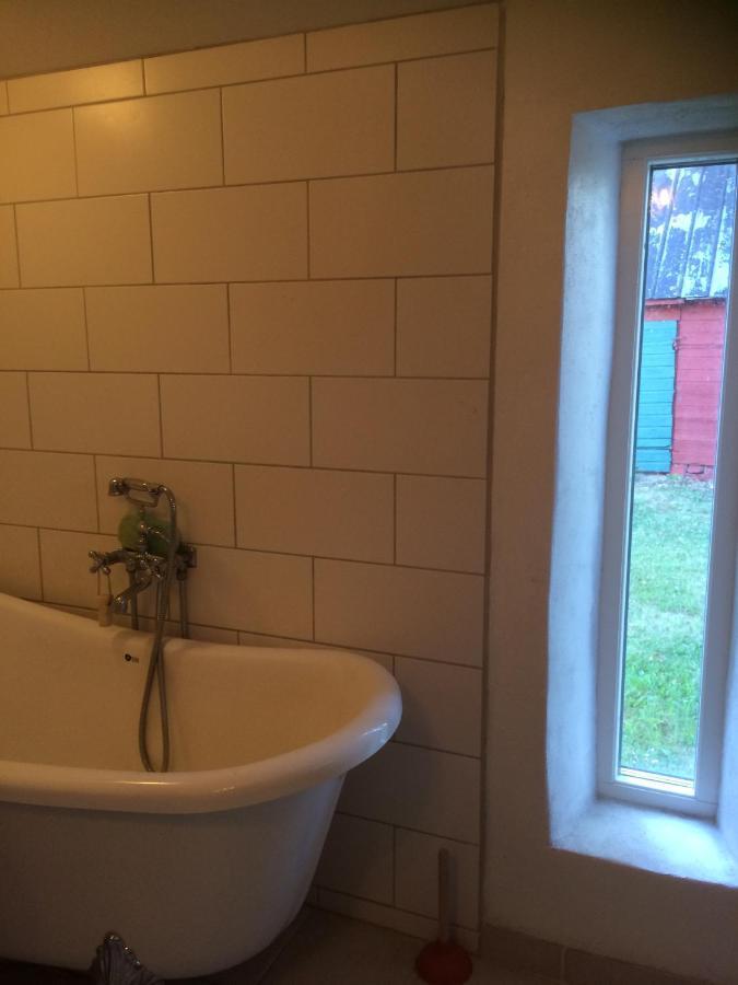 Martebo Bed & Breakfast Tingstäde Екстериор снимка